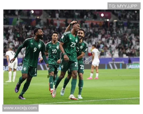 世预赛激战在即泰国队迎战强敌伊拉克队全力争胜