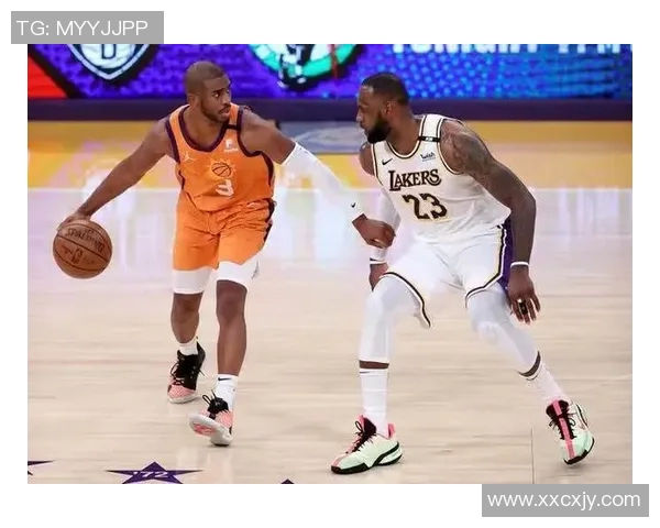 詹姆斯哈登如何在NBA赛场上重塑自己的篮球风格与领导能力