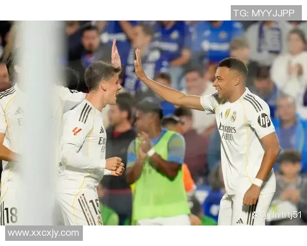 皇马与利物浦巅峰对决直播间精彩瞬间全记录